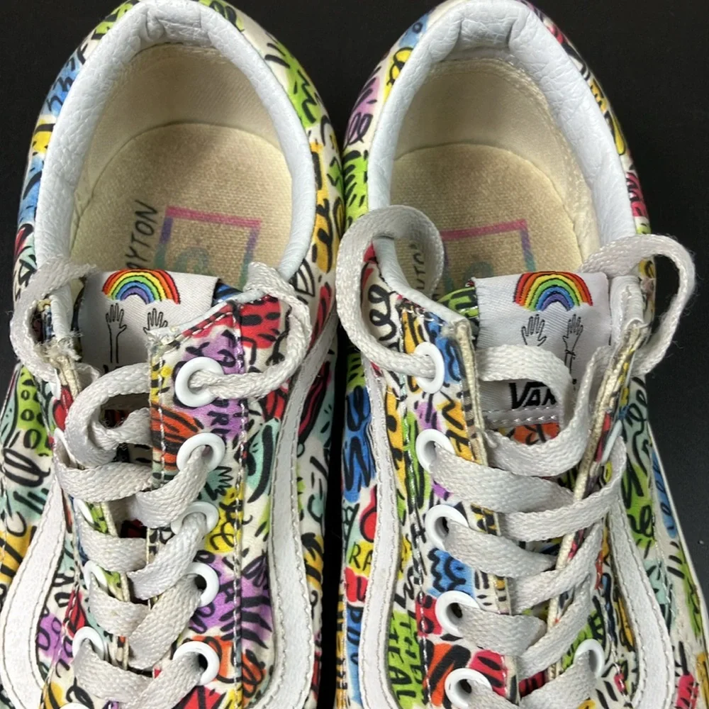 Vans x Crayola x Dallas Clayton Sneaker Shoes Unisex Men’s size 5.5‎ Women’s 7